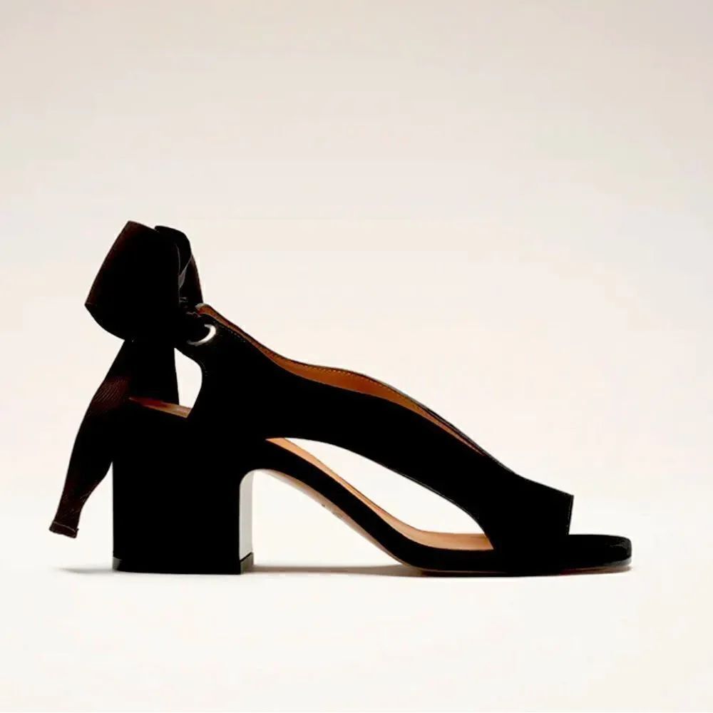 NOMASEI Camoscio Sandal Black Suede with Bow detail!